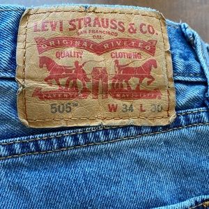 Levi's 505 Blue Jeans Size 34 x 30